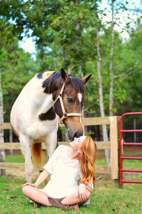Cowgirl Horse And Rider Pictures Horses Horse Love Cowgirl And Horse