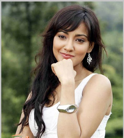 Neha Sharma Bollywood Actress Latest Unseen Photo Models Gallery