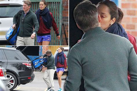 Ана швајнштајгер / ana švajnštajger; Bastian Schweinsteiger carries Ana Ivanovic's tennis bag ...