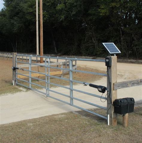 Automatic Cattle Gates In 2021 Farm Gates Entrance Farm Gate