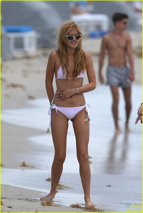 Full Sized Photo Of Bella Thorne Hits The Beach And Shows Off Her