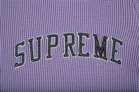 Supreme Purple Logo