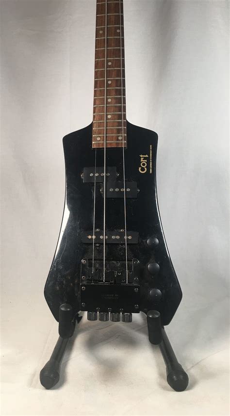 Cort Sb 2 Steinberger Bass Guitar Vintage Headless Electric Rare Unique