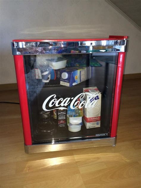 Du möchtest deine küche, deinen hobbykeller oder dein wohnzimmer mit einem stilvollen kühlschrank versehen? Coca Cola Kühlschrank in Leimen - Kühl- und ...