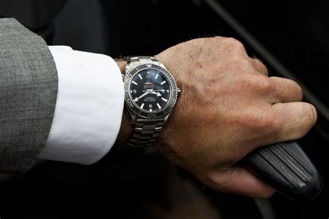 James Bonds New Watch In Skyfall The Omega Seamaster Planet Ocean
