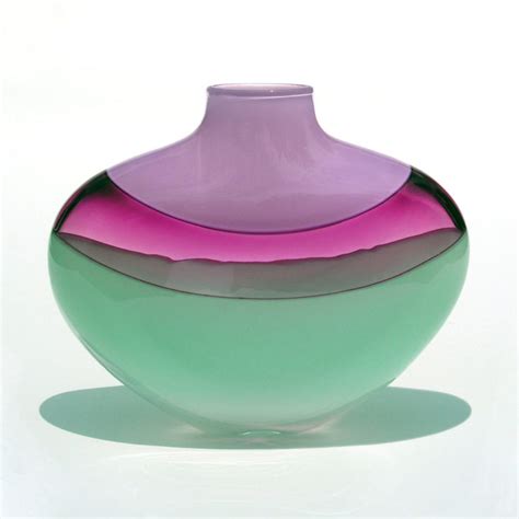 Contemporary Vase I Majestic By Michael Trimpol I Boha Glass