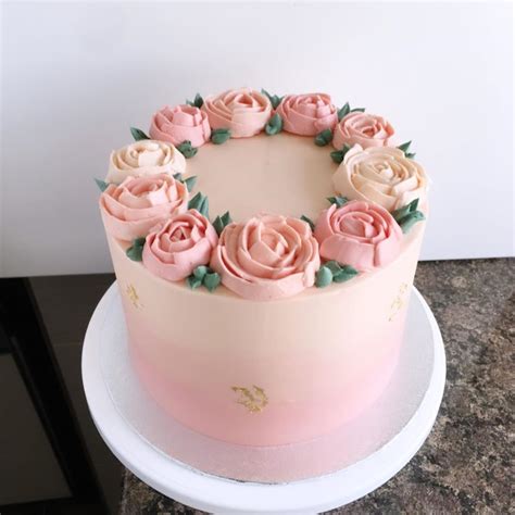 Pink Flower Ombré Cake Buttercream Birthday Cake Whipped Cream Cakes Cake Decorating