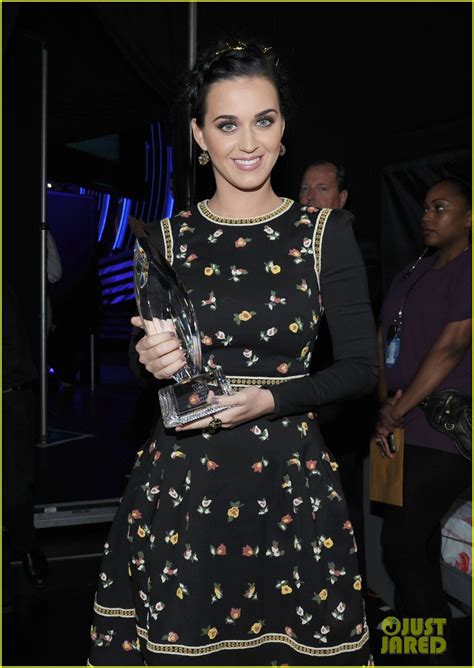 Katy Perry Peoples Choice Awards 2013 Winner Photo 2787928 2013