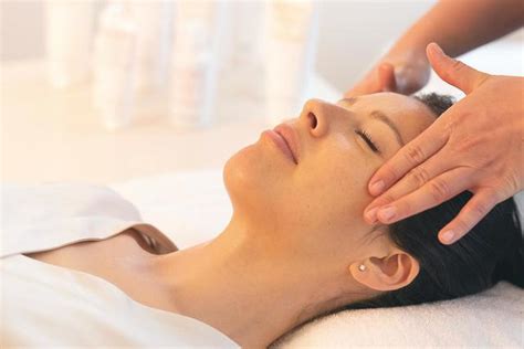 Couples Massage Services At Canyon Ranch Las Vegas Luxury Spa
