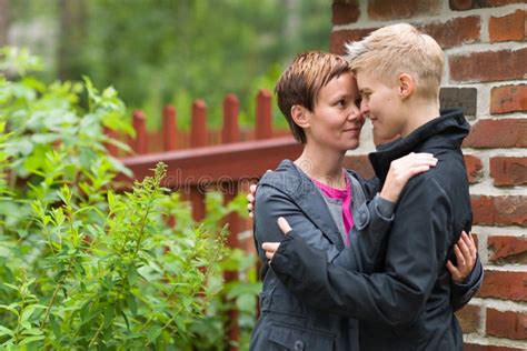Deux Lesbiennes Photo Stock Image Du Amoureux Lesbiennes