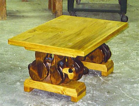 Get it while it's hot! Bear coffee table from karls Woodworking | Деревянная ...