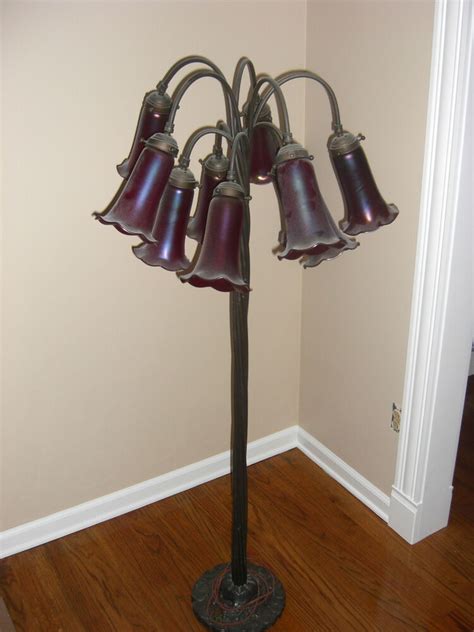 Tiffany style reading floor lamp lighting w12h64 inch (led bulb inclued)red cream stained glass tulip lampshade antique adjustable arched standing resin base foot switch easy assemble s030 werfactory. Tiffany Style Tulip Floor Lamp with 10 Carl Radke Tulip Shades | eBay