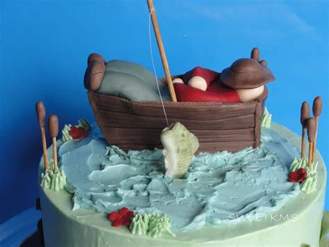 We earn a commission for products purchased through some links in this article. SWEET: Fishing Cake