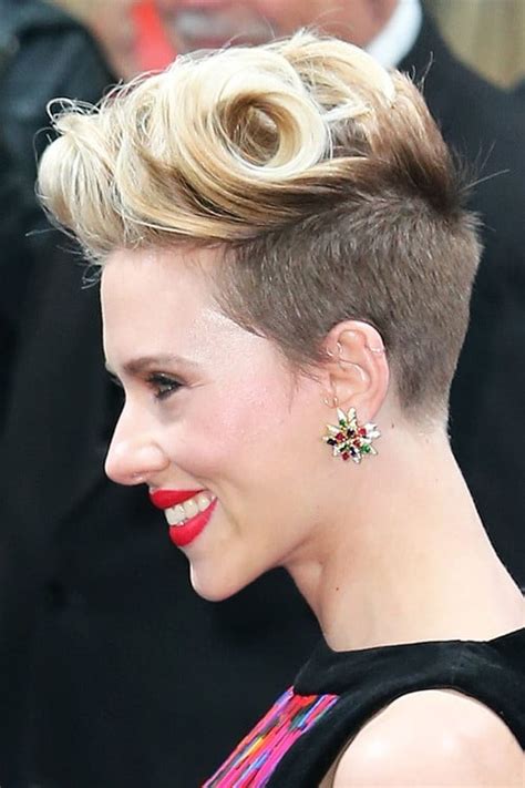 58 Scarlett Johansson Hairstyles Haircuts Youll Love 2017