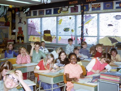 Look A Milwaukee School Classroom 1973 74 In Kodachrome Images