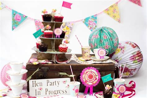 Vintage Hen Party Decorations How To Decorate A Vintage Hen Henbox Hen Party Decorations