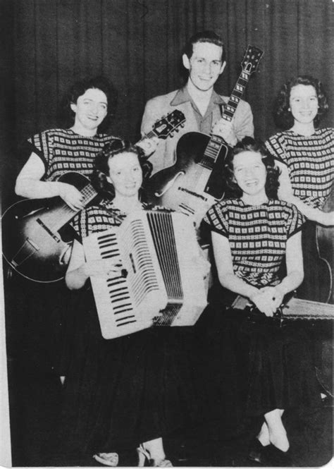Chet Atkins C G P With His Gibson L Mother Maybelle The Carter Babes Carter Family