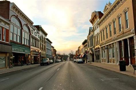 Shelbyville Is The Coolest Small Town In Kentucky