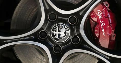 Alfa Romeo Alfa Romeo Kommer Med Sin Første Elbil Den Får En Kjent Tvilling