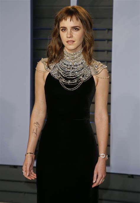 Emma Watson Mostra Tatuagem Do Movimento Timesup Em Festa Pós Oscar