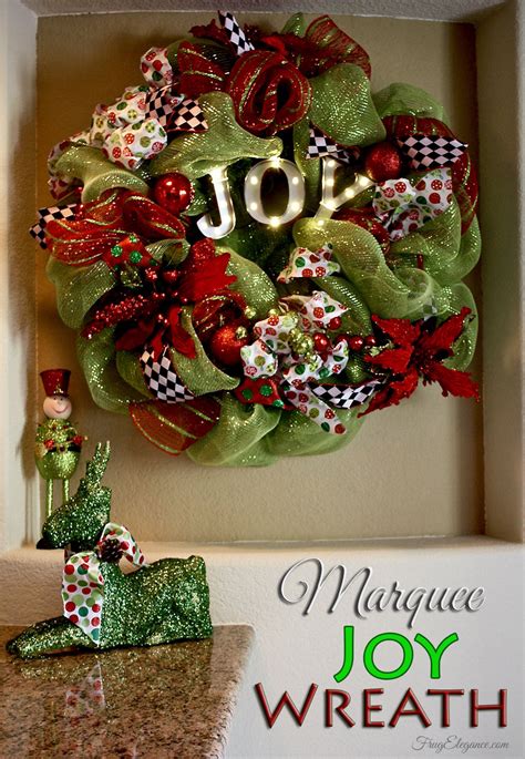 A Christmas Joy Marquee Wreath  FrugElegance