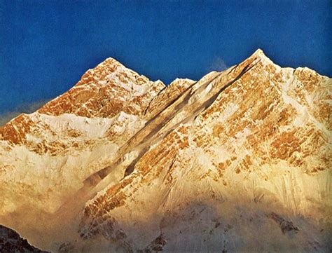 Annapurna Trekking Guidebooks And External Links