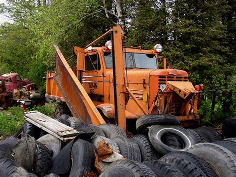 Oshkosh Plow Truck Old Snow Plow Truck Junkyard In Richfie Flickr