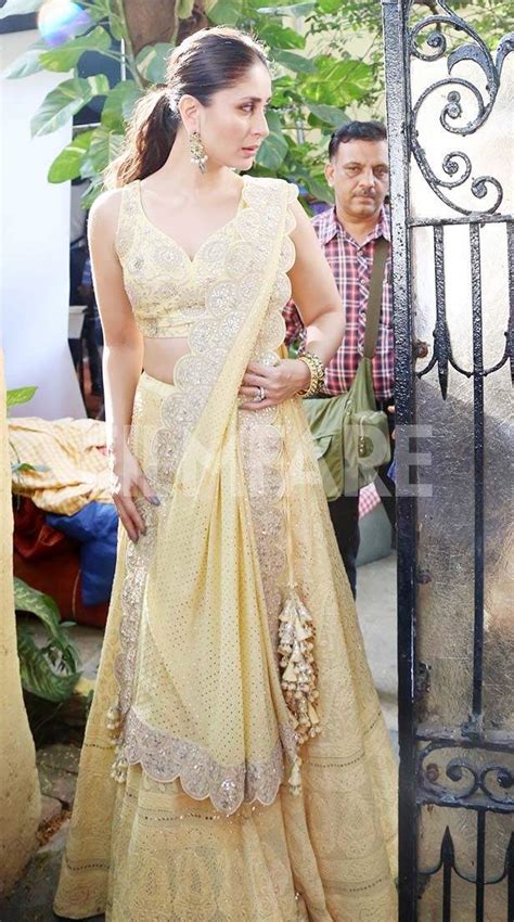 Kareena Kapoor Khans Ethnic Lehenga Is Perfect For The Wedding Season