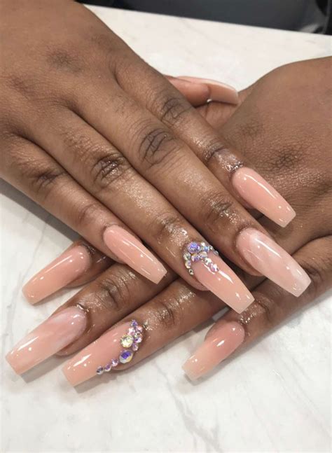 Follow trυυвeaυтyѕ for more ρoρρin pins Hot Nails Nude Nails