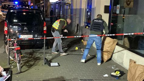 Köln Mann In Humboldtgremberg Niedergeschossen Polizei Vor Ort Express