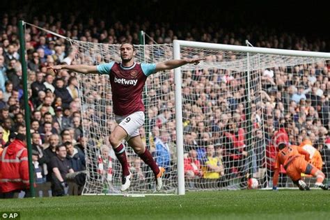 West Ham Striker Andy Carroll Still Has England Ambitions For Euro 2016 After Hat Trick Against