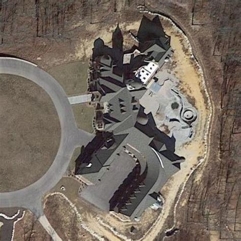 Is cole hamels following in ryan howard's footsteps? Cole Hamels' House in Branson, MO (Google Maps) (#2)