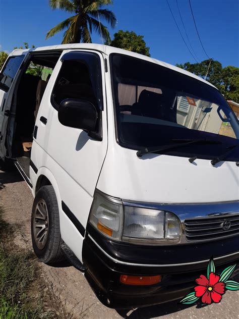 Toyota Hiace Bus For Sale In Spanish Town St Catherine Buses