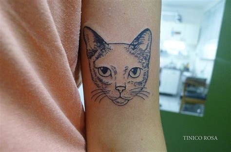 Simple Cat Face Tattoos