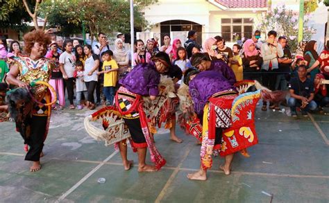 Kuda Lumping Dance Editorial Photography Image Of Jaran 117096242