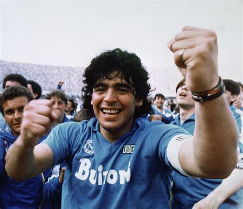 Diego Maradona Dead Argentine Soccer Great Who Won 1986 World Cup Dies At 60