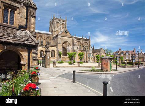 The Abbey In Sherborne Dorset England Uk Stock Photo Alamy