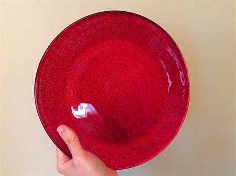 Extra Bright Red Glass Dinner Plates Or Serving Plates 11′ Each Vintage Crate And Barrel 4