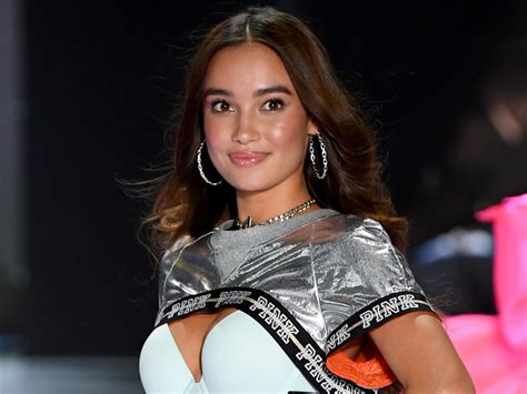 Meet The First Filipino Model To Walk Victoria S Secret Fashion Show