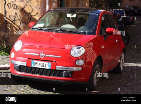 Red Fiat 500 Stock Photo Alamy