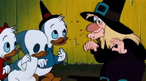 Donald Duck Trick Or Treat 1952 Best Halloween Movies Halloween