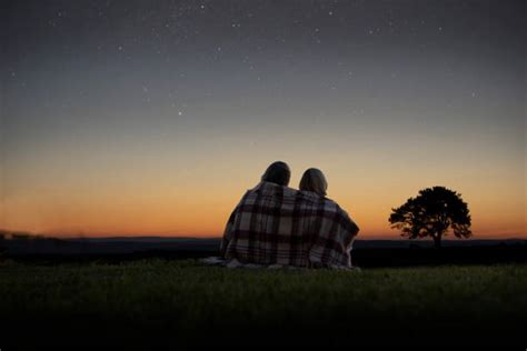 Couple Looking At Night Sky Stock Photos Pictures And Royalty Free