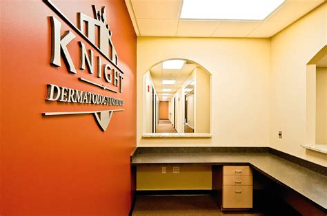Knight Dermatology Institute Interstruct