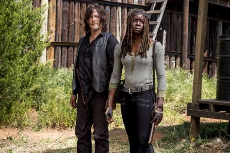 The Walking Dead Season 8 Finale Details Popsugar Entertainment Uk