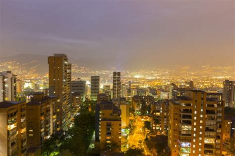 Dónde Vivir En Medellín Mejores Barrios Y Lugares 2023