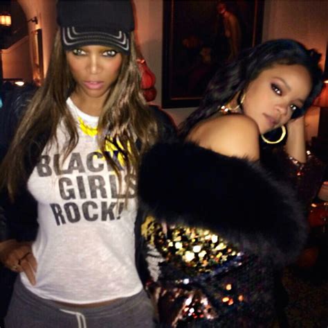 Rihanna Poses It Up With Supermodel Tyra Banks ~ Toya Z World