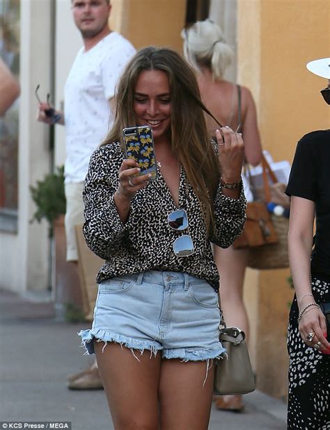 Chloe Green Hangs Out With Michelle Rodriguez In St Tropez Daily Mail