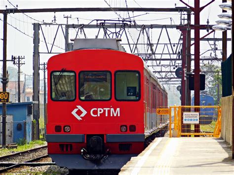 Página oficial da companhia paulista de trens metropolitanos a cptm e a anptrilhos, associação nacional dos transportadores de passageiros sobre trilhos, desejam feliz natal e um. História do trens - Série 4400 ~ CPTM Noticiando