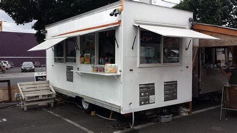 1925 se hawthorne blvd, portland, or swagat indian cuisine 4325 sw 109th ave, beaverton, or went twice to this location and found the food to be lacking in good flavor. Indian food cart portland (With images) | Food cart ...