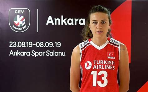 Maçında abd ile karşı karşıya geldi. Milli voleybolcumuz Meryem Boz kimdir? Meryem Boz kaç ...